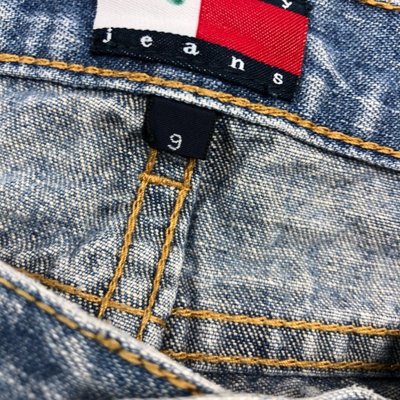 Tommy Jeans - Picture 6 of 8